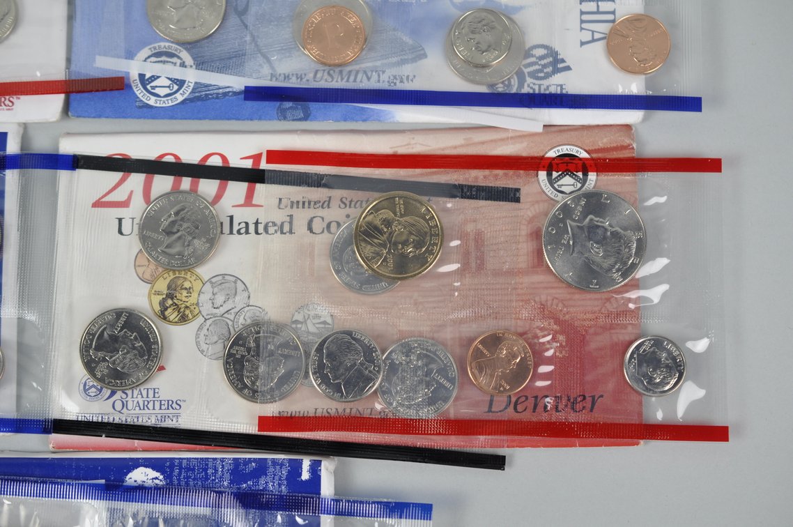 Uncirculated Modern Coin Sets, photo 5 of 13