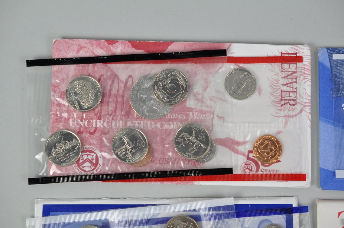 Uncirculated Modern Coin Sets, photo 8 of 13