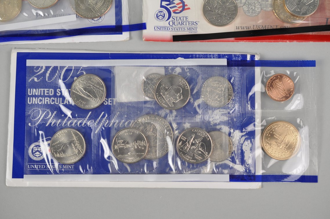 Uncirculated Modern Coin Sets, photo 12 of 13