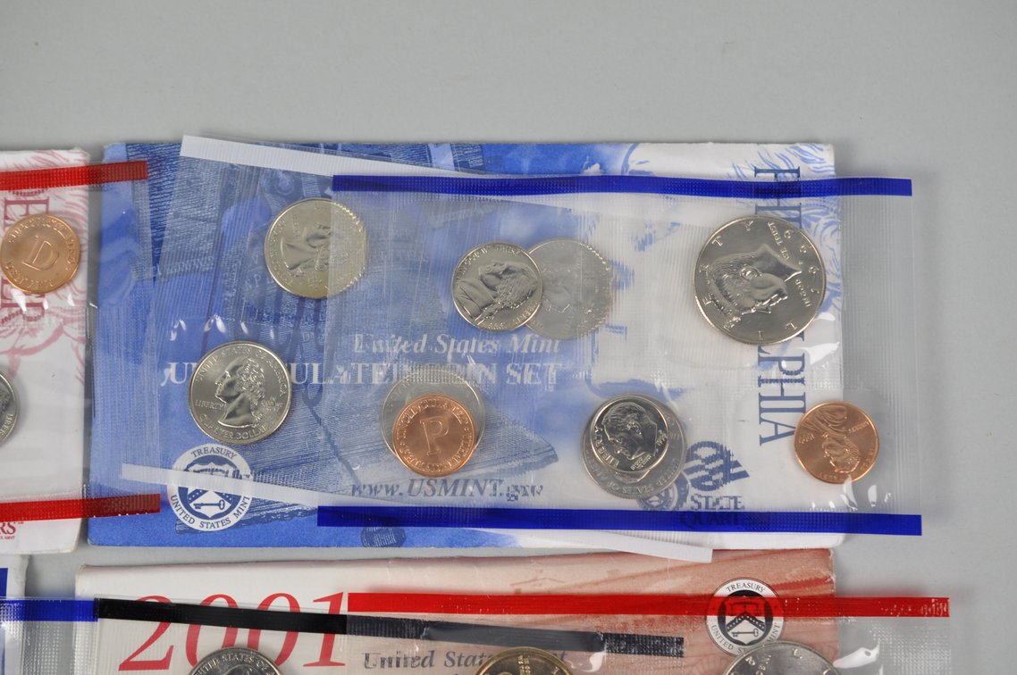 Uncirculated Modern Coin Sets, photo 3 of 13