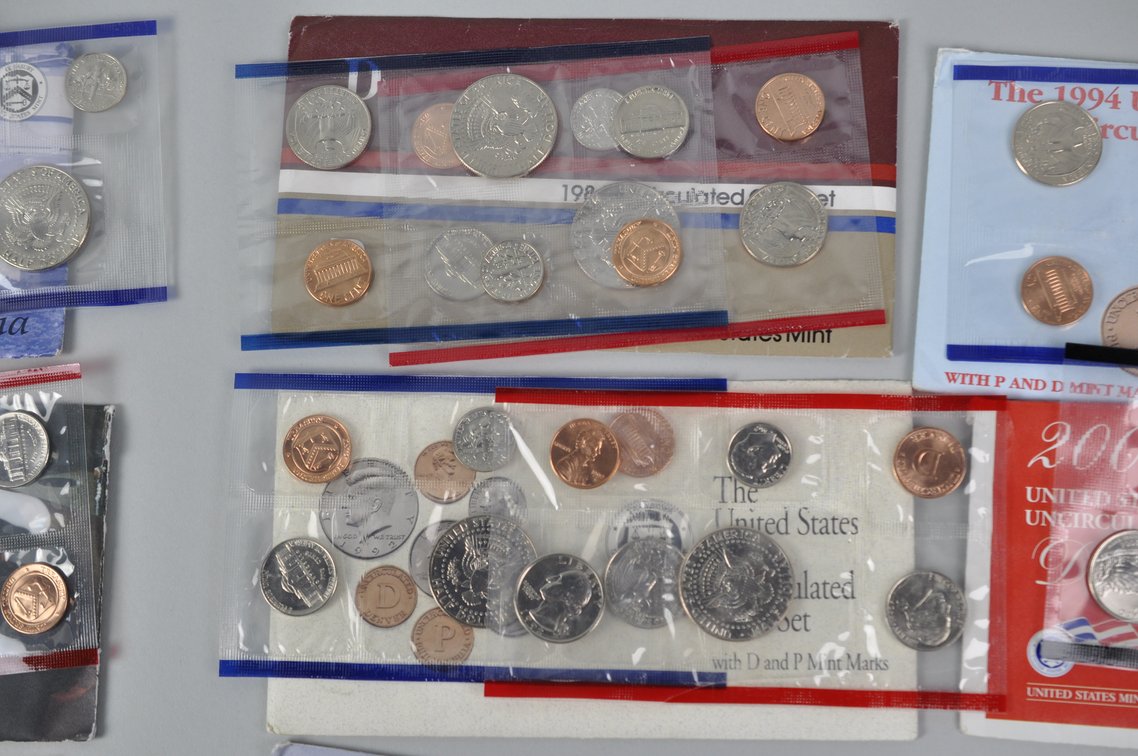Uncirculated Modern Coin Sets, photo 14 of 17