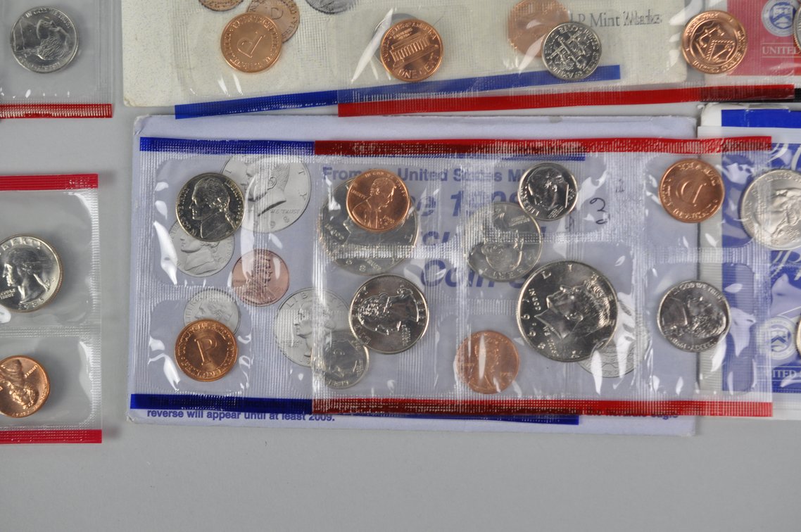 Uncirculated Modern Coin Sets, photo 6 of 17
