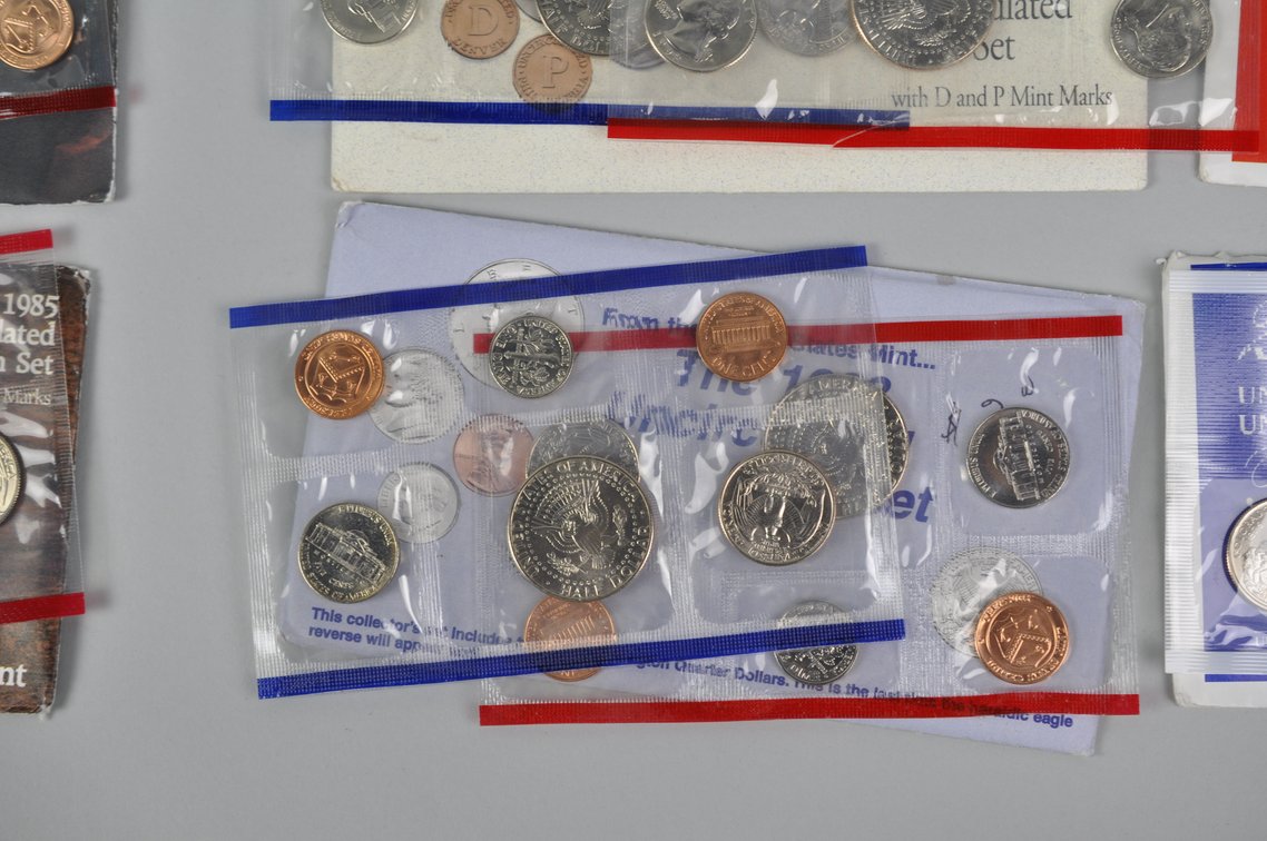 Uncirculated Modern Coin Sets, photo 15 of 17