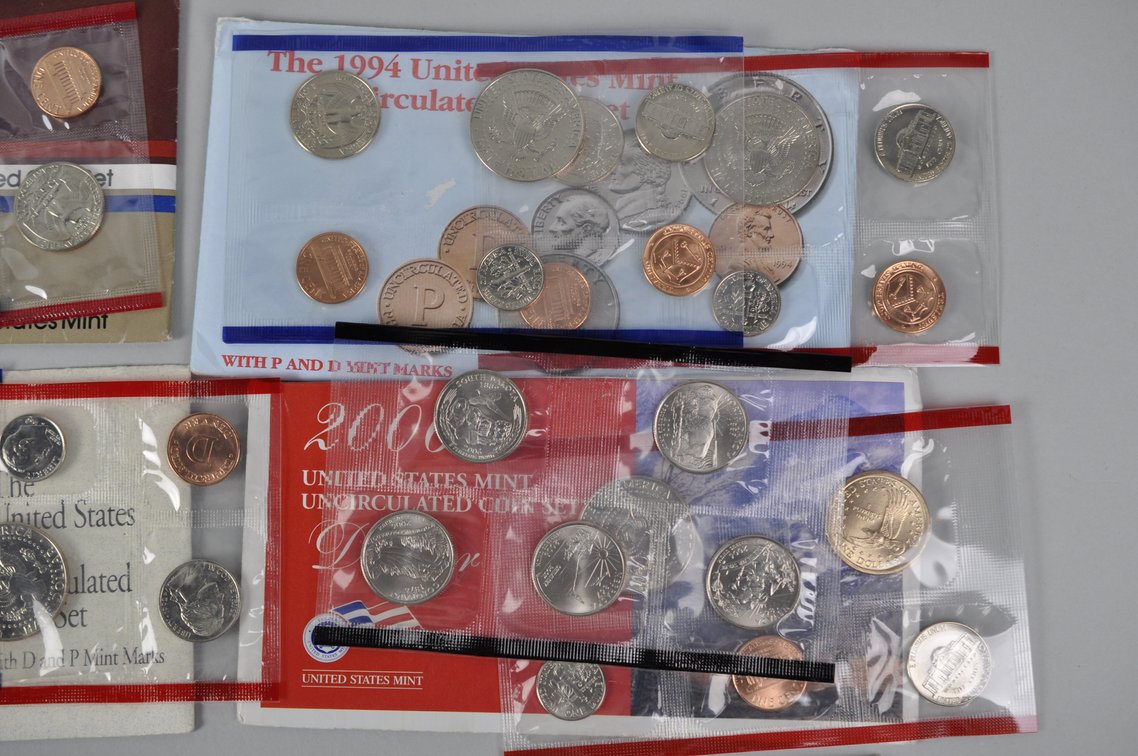 Uncirculated Modern Coin Sets, photo 17 of 17