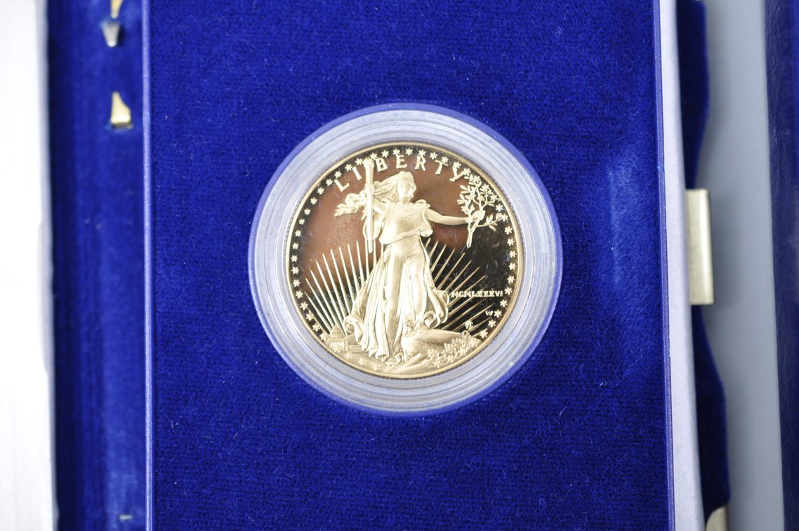 1986 American Eagle One Ounce Proof Gold Bullion Coin, photo 2 of 8