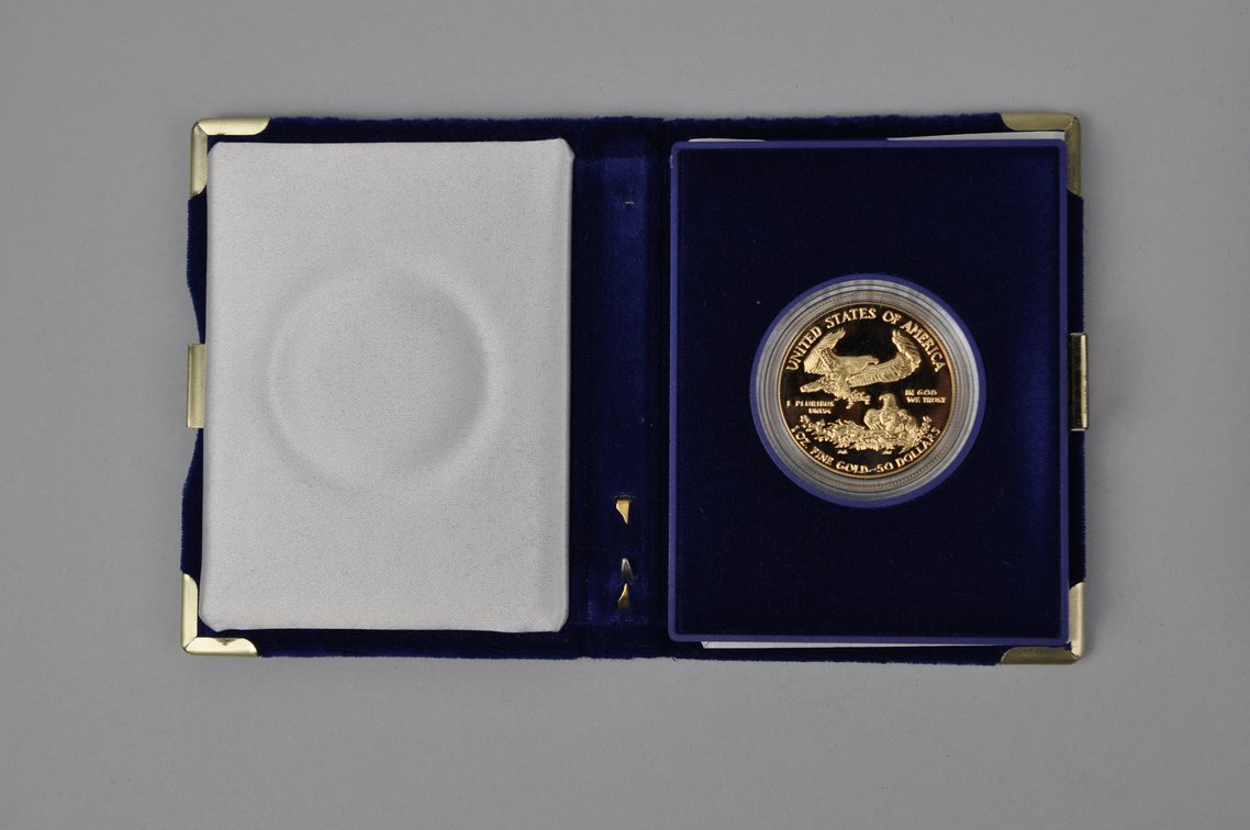 1986 American Eagle One Ounce Proof Gold Bullion Coin, photo 4 of 8