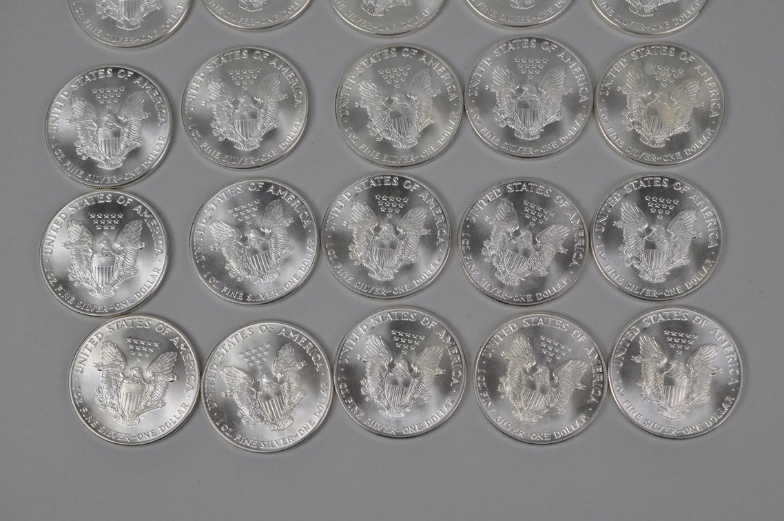 Green Mint Tube of 1986 American Silver Eagles, photo 6 of 8