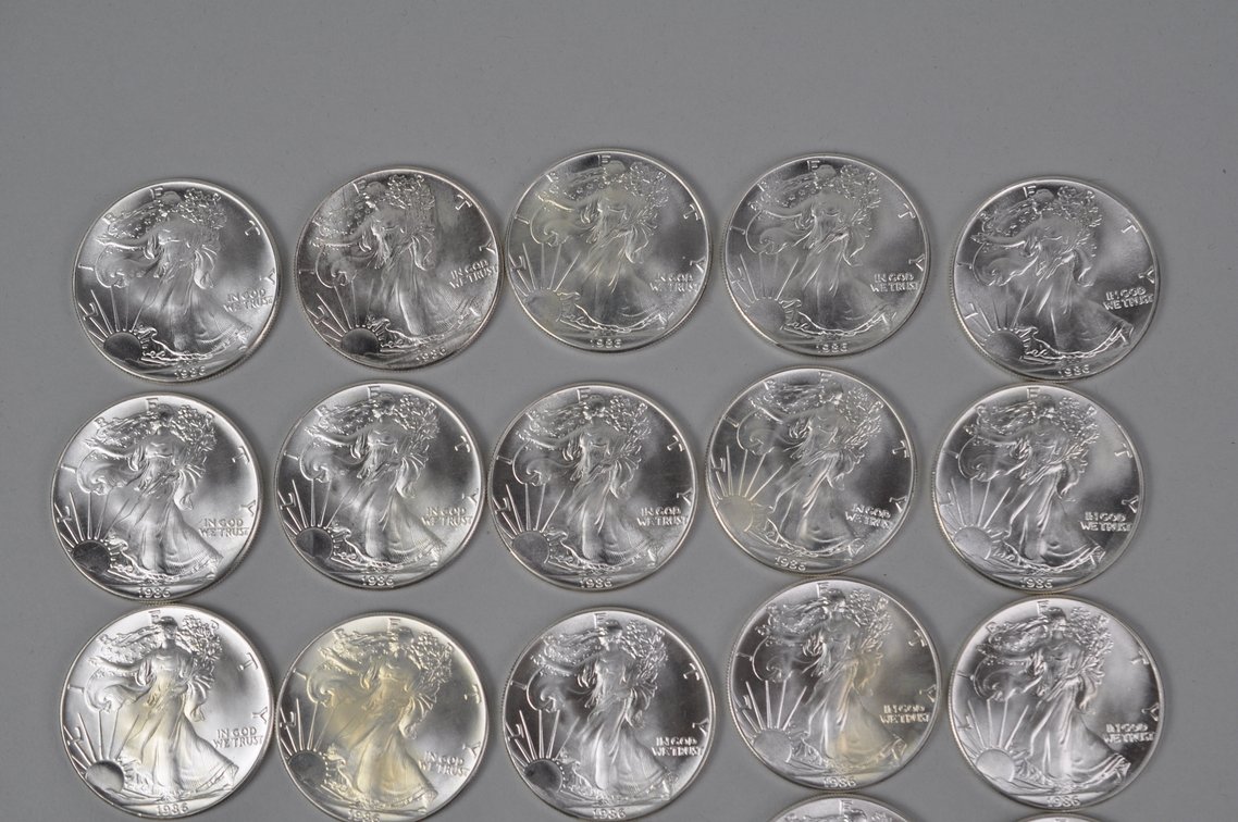 Green Mint Tube of 1986 American Silver Eagles, photo 2 of 8