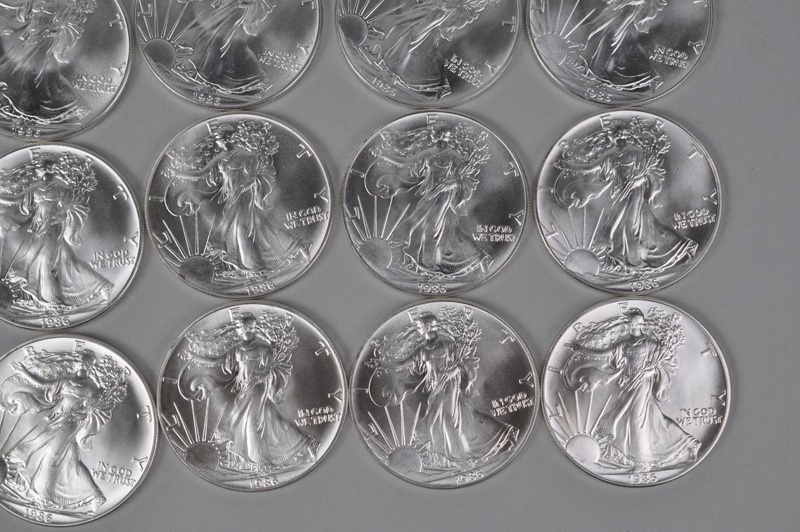 Green Mint Tube of 1986 American Silver Eagles, photo 4 of 9