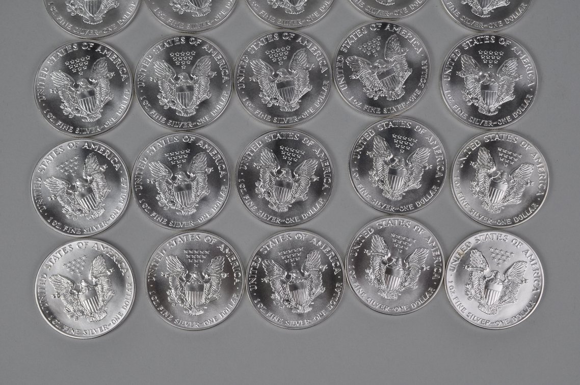 Green Mint Tube of 1986 American Silver Eagles, photo 7 of 9