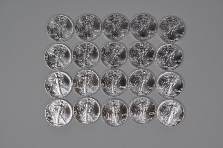 Green Mint Tube of 1989 American Silver Eagles