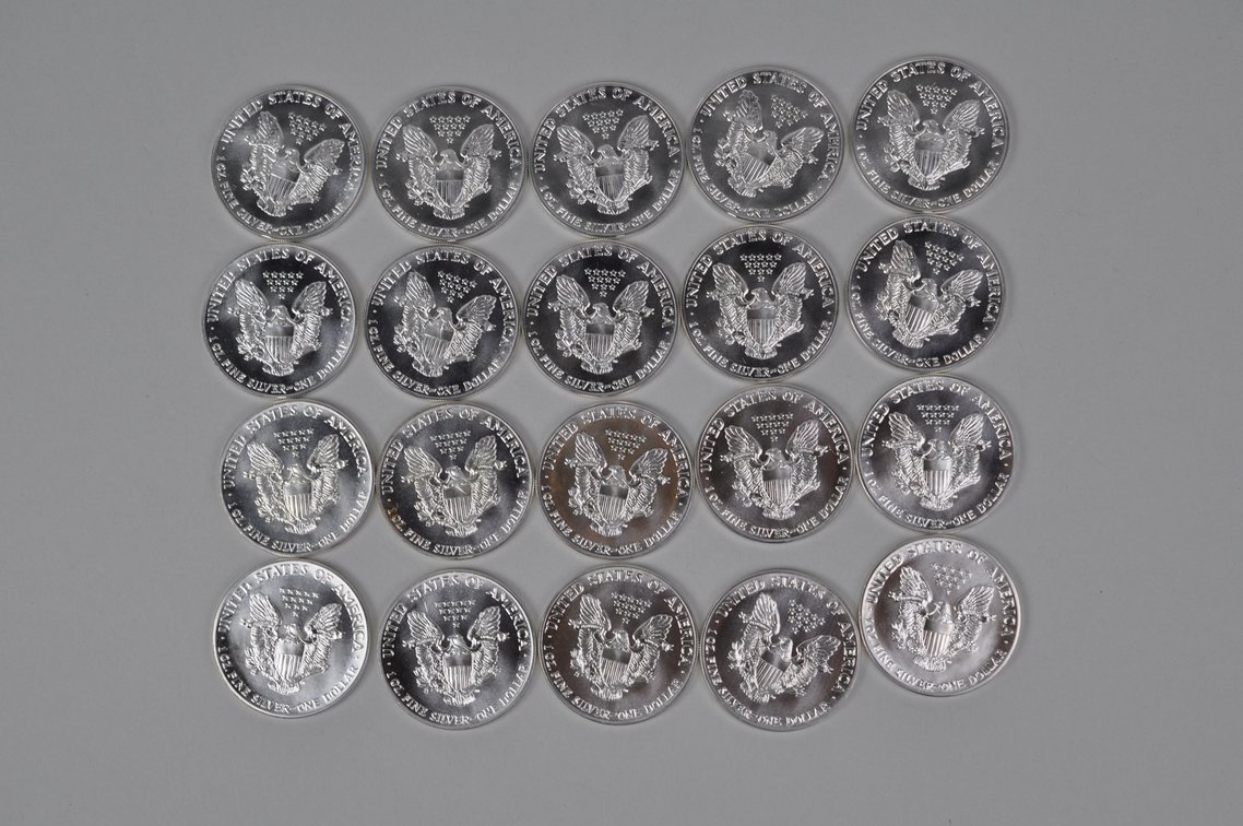 Green Mint Tube of 1987 American Silver Eagles, photo 5 of 9