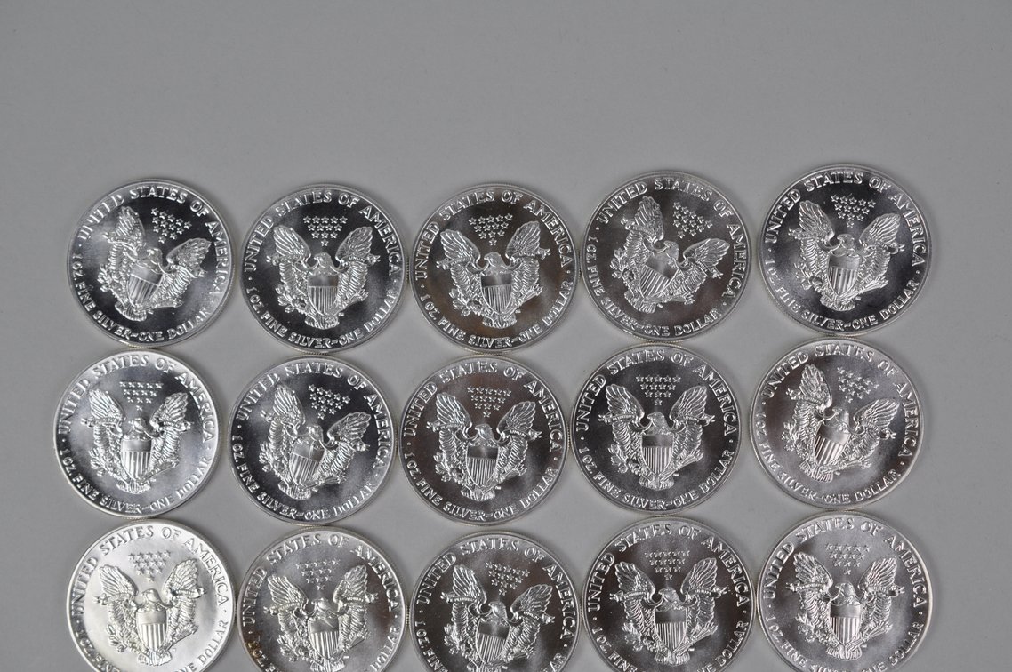Green Mint Tube of 1987 American Silver Eagles, photo 6 of 9