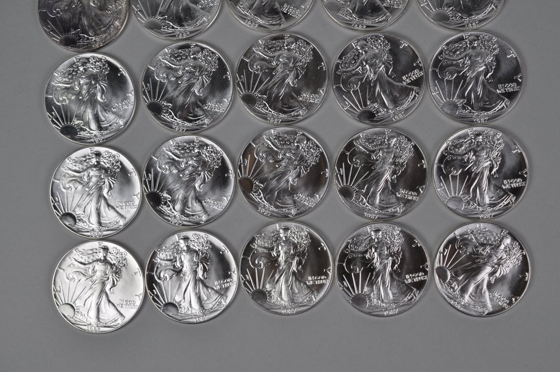 Green Mint Tube of 1987 American Silver Eagles, photo 3 of 9