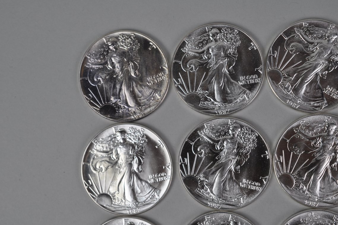 Green Mint Tube of 1987 American Silver Eagles, photo 4 of 9