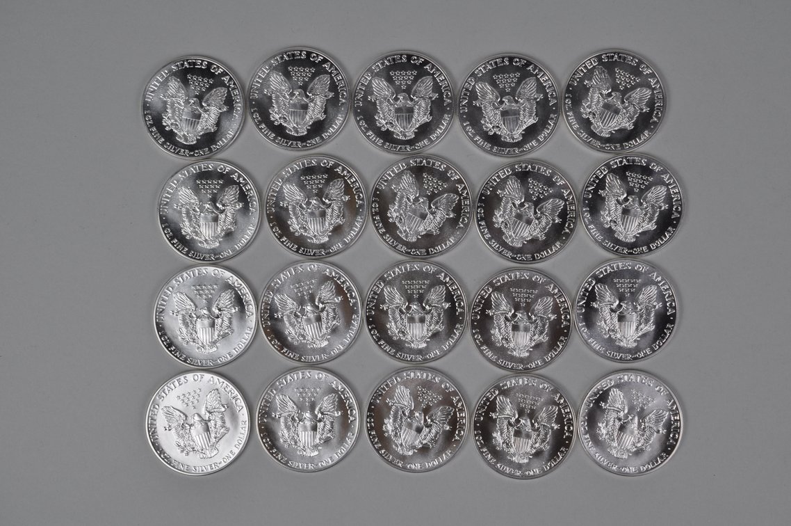 Green Mint Tube of 1987 American Silver Eagles, photo 5 of 9