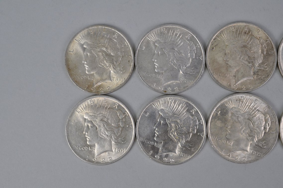Ten 1922 Silver Peace Dollars, photo 2 of 8