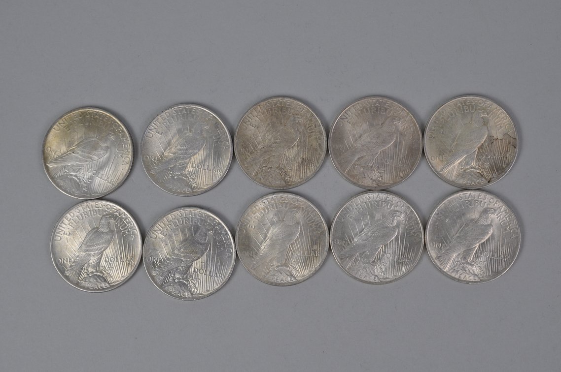 Ten 1922 Silver Peace Dollars, photo 5 of 8