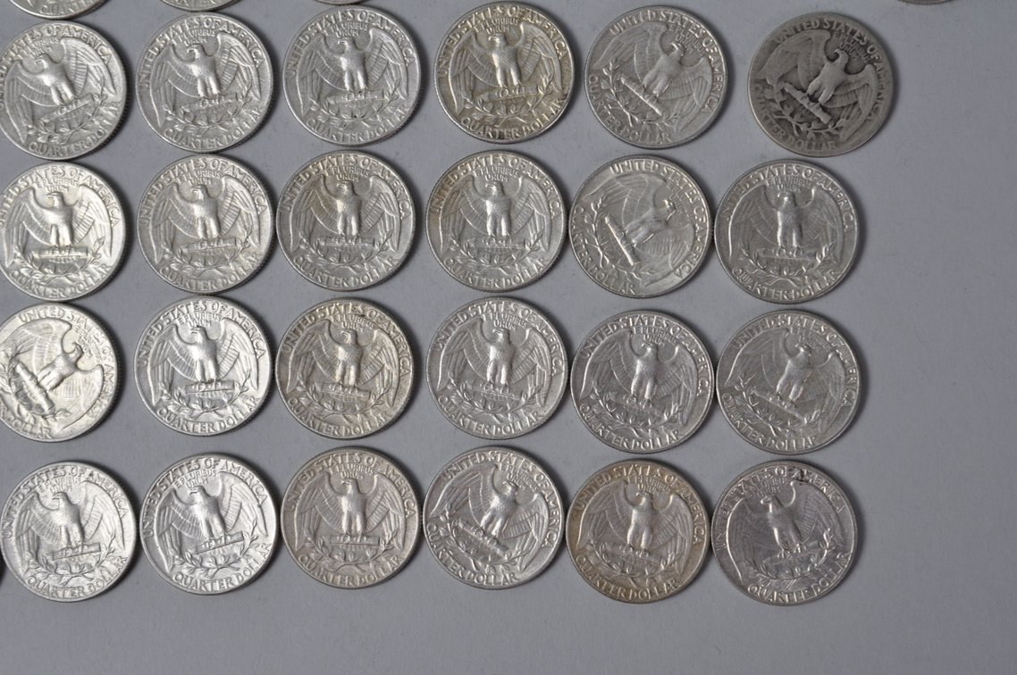 1945 and 1964 US Silver Quarters, photo 10 of 10