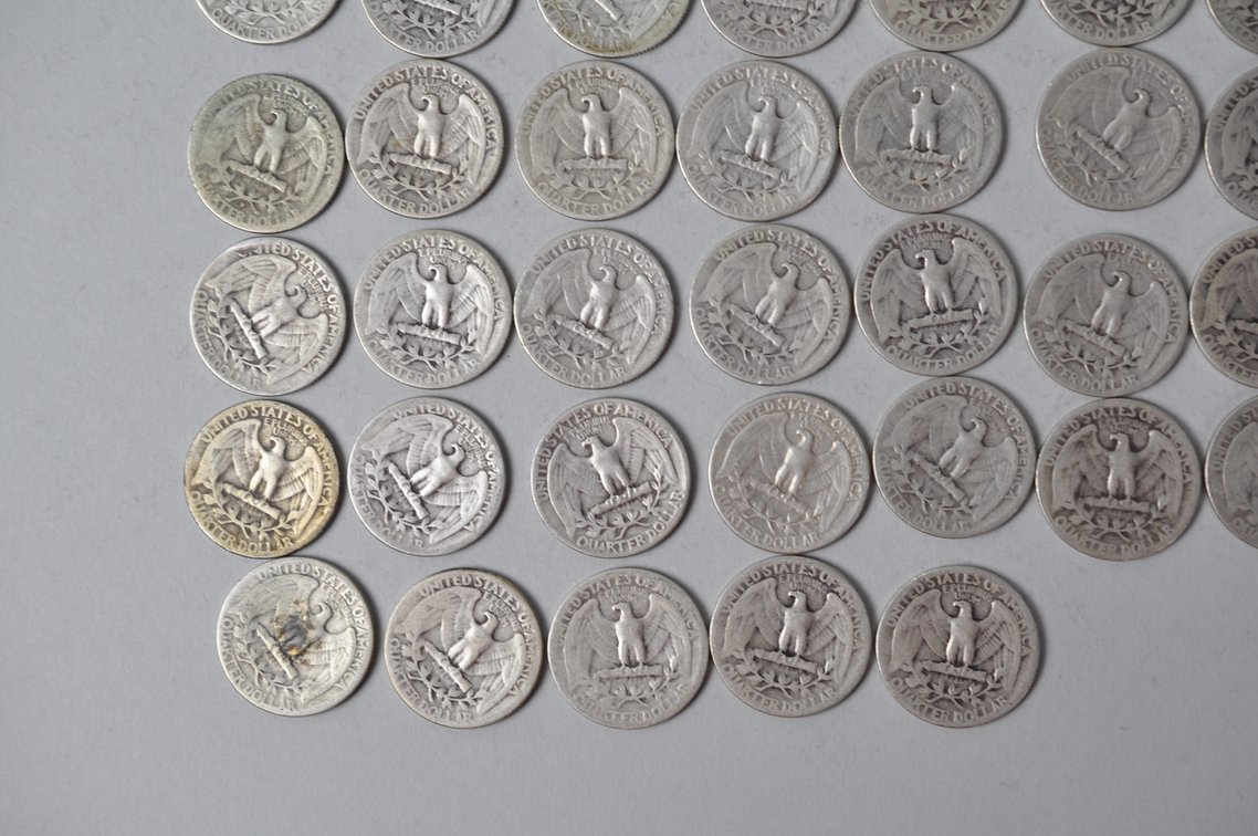 1943-1944 US Silver Quarters, photo 9 of 10