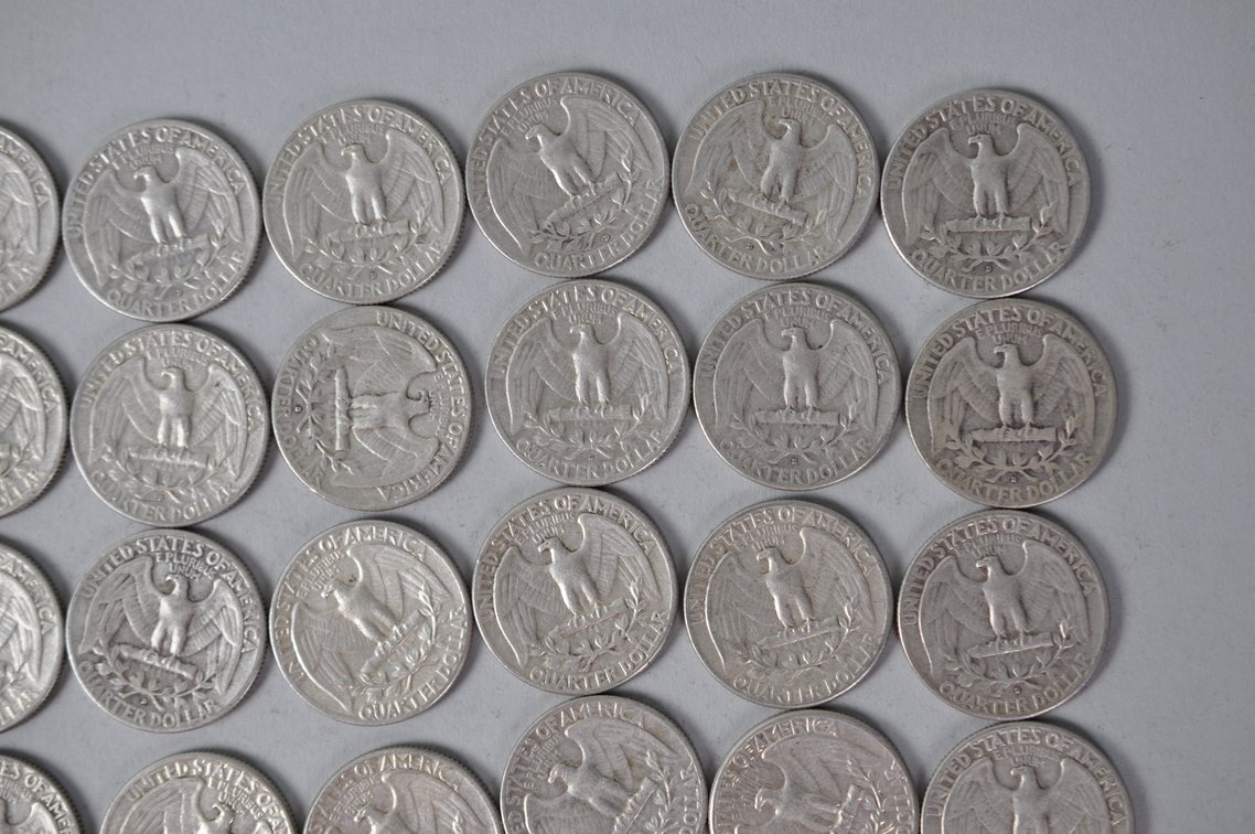1961-1962 US Silver Quarters, photo 8 of 11