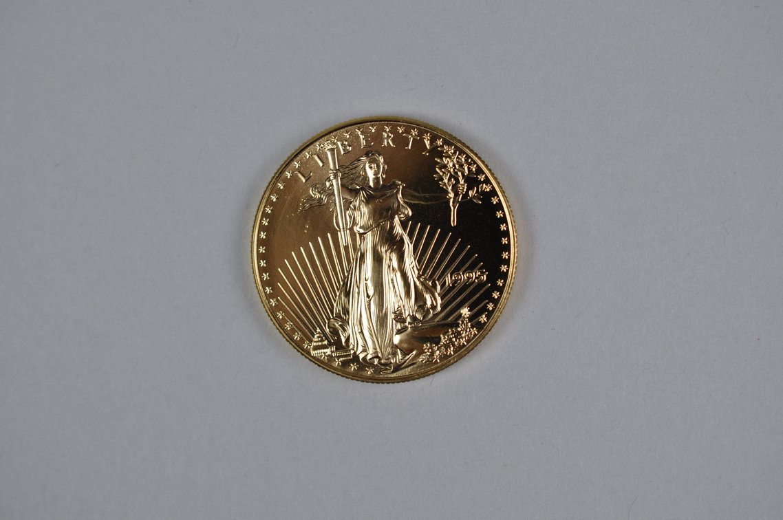Brilliant Uncirculated Modern 1995 Gold Eagle From US Mint Tube, photo 4 of 7