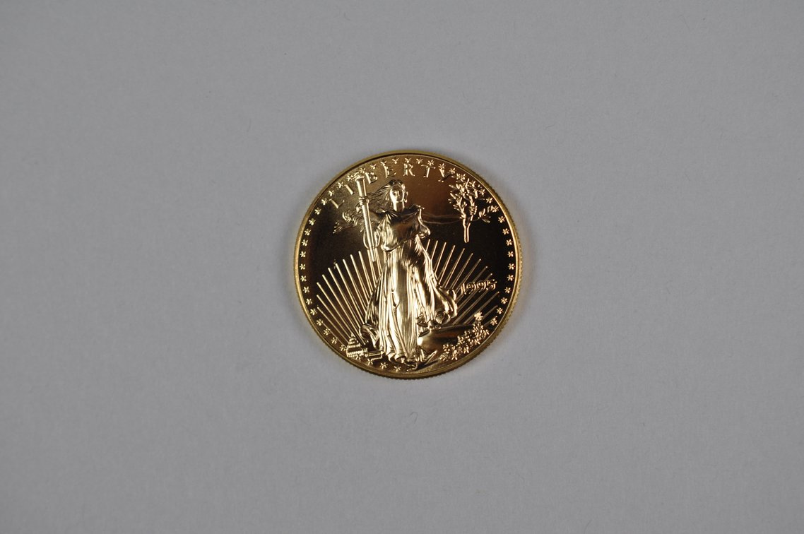 Brilliant Uncirculated Modern 1995 Gold Eagle From US Mint Tube, photo 2 of 8