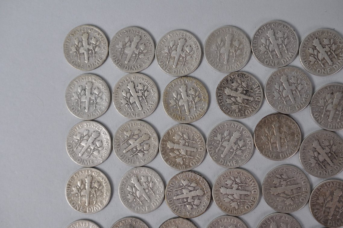 1940s and 1940s US Silver Dimes, photo 10 of 15