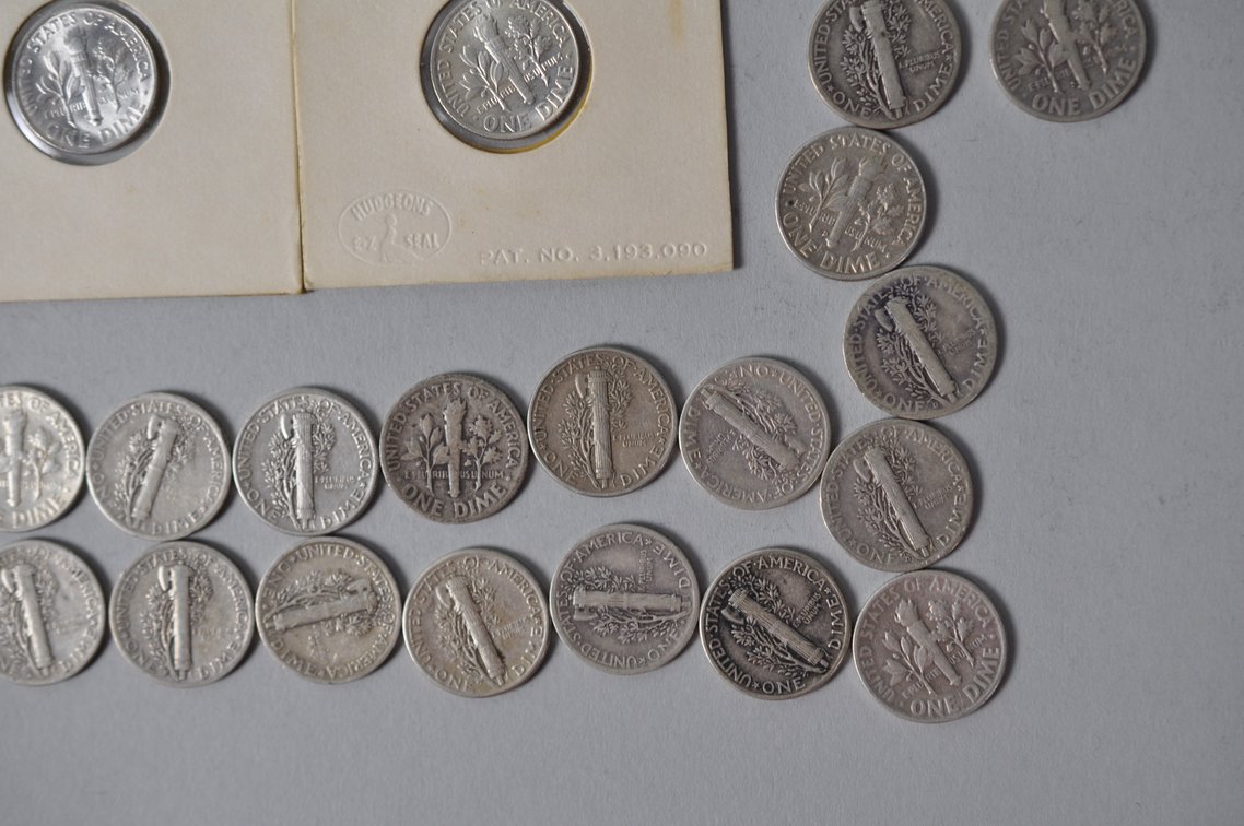 US Silver Dimes, photo 14 of 17
