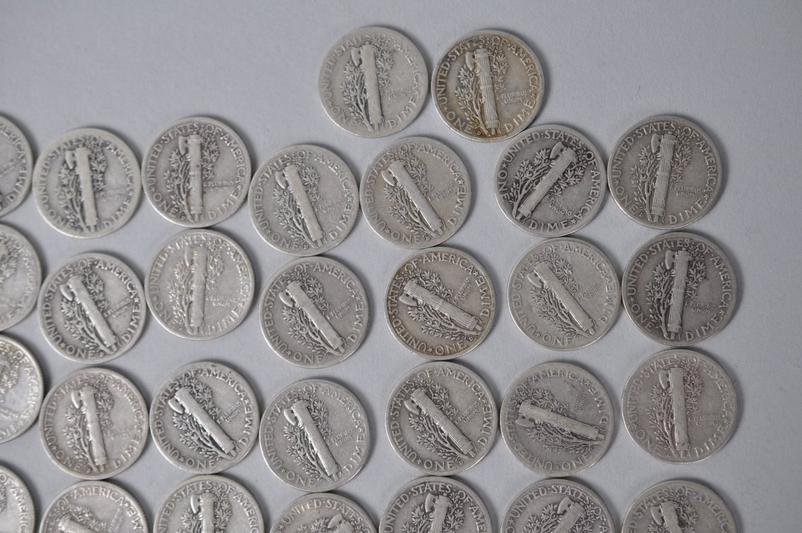 1942 and 1943 US Silver Dimes, photo 11 of 14