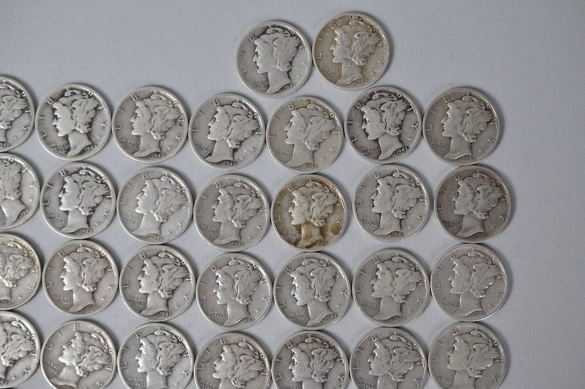 1942 and 1943 US Silver Dimes, photo 3 of 14