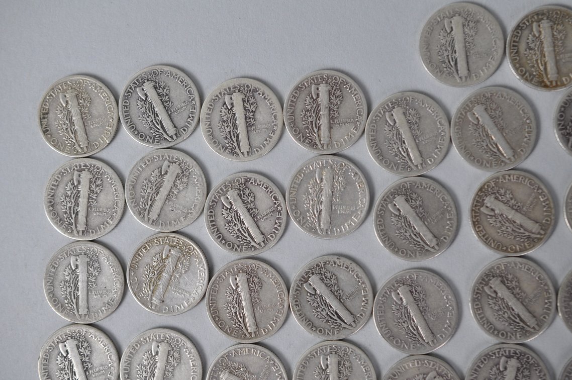 1942 and 1943 US Silver Dimes, photo 10 of 14
