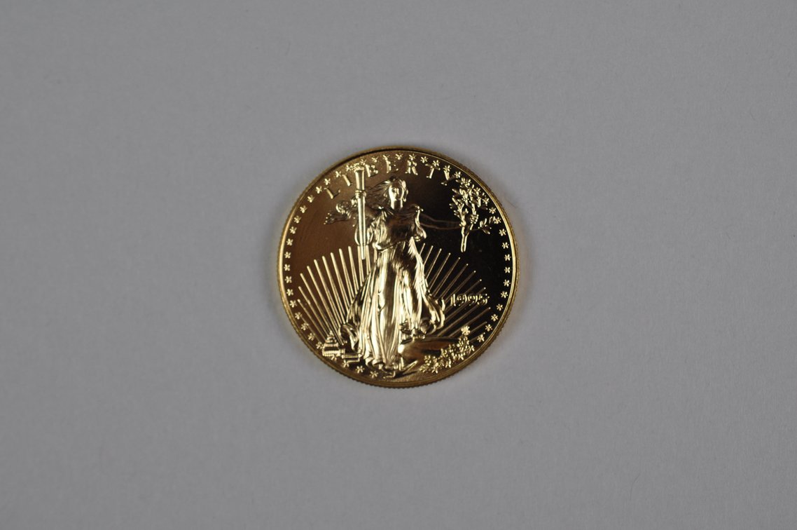 Brilliant Uncirculated Modern 1995 Gold Eagle From US Mint Tube, photo 2 of 5