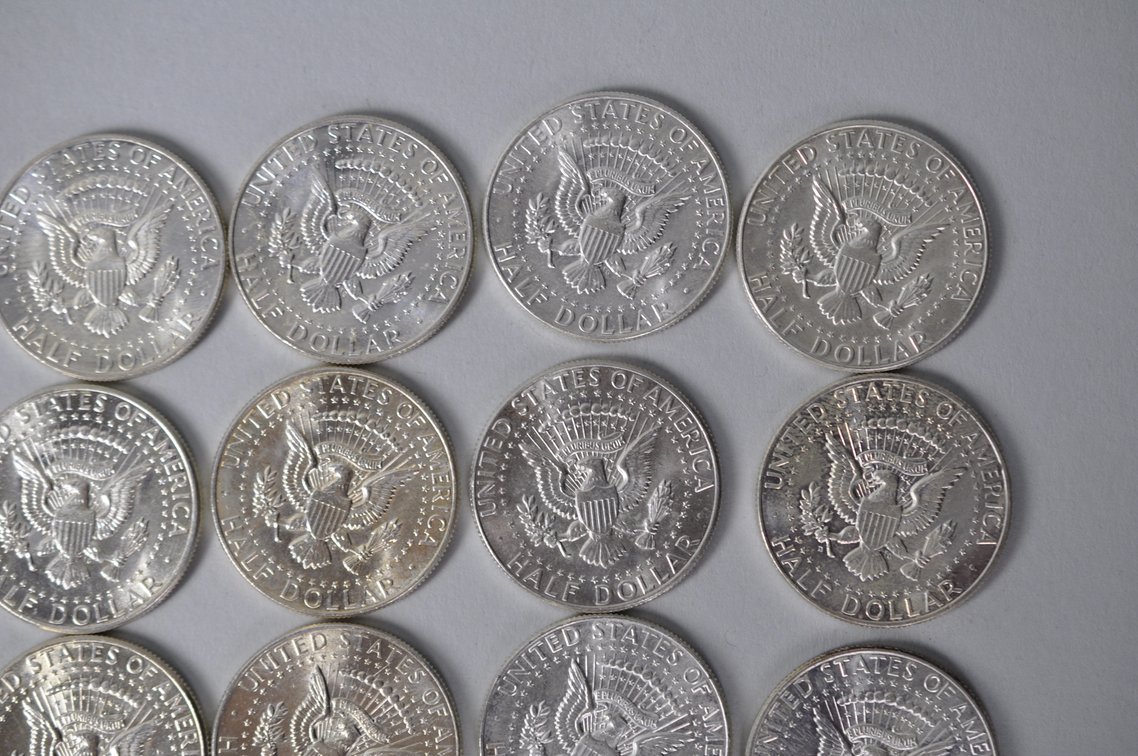 1964 US Silver Half Dollars, photo 9 of 11