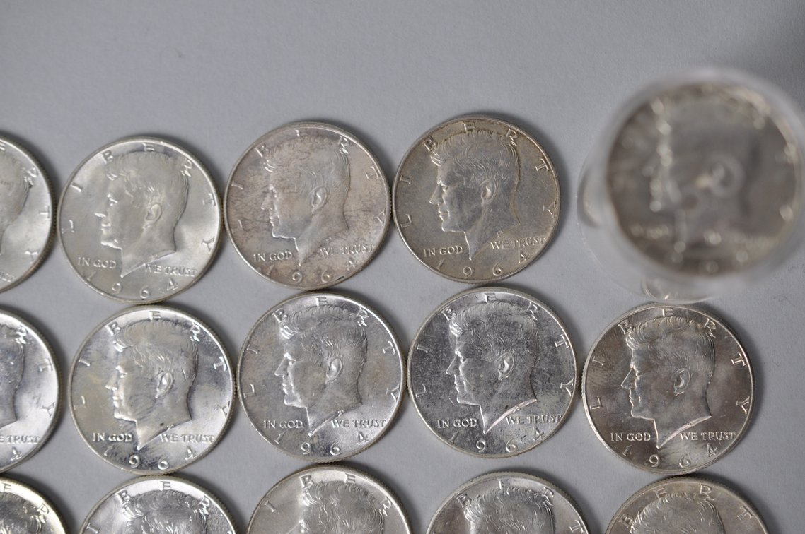 1964 US Silver Half Dollars, photo 5 of 12