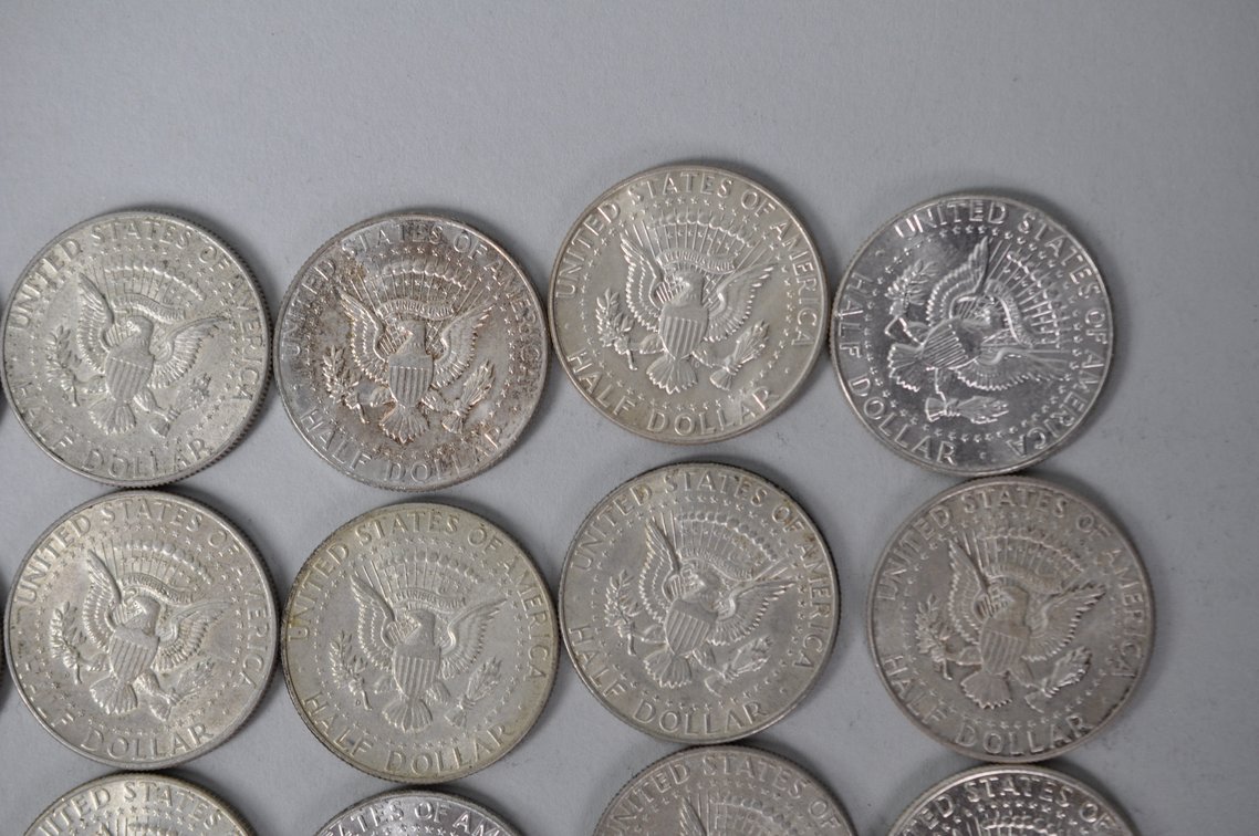 1964 US Silver Half Dollars, photo 8 of 10