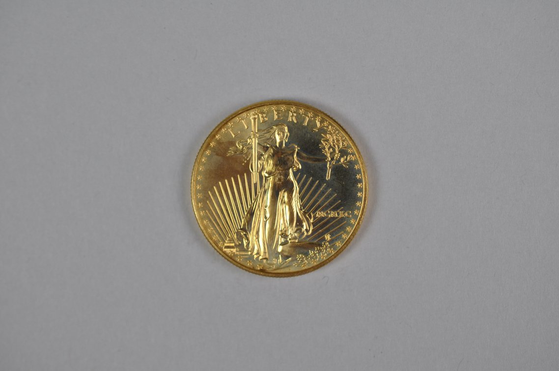 Brilliant Uncirculated Modern 1990 Gold Eagle From US Mint Tube, photo 4 of 7