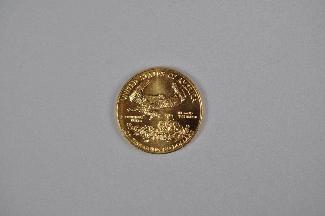 Brilliant Uncirculated Modern 1990 Gold Eagle From US Mint Tube, photo 7 of 7