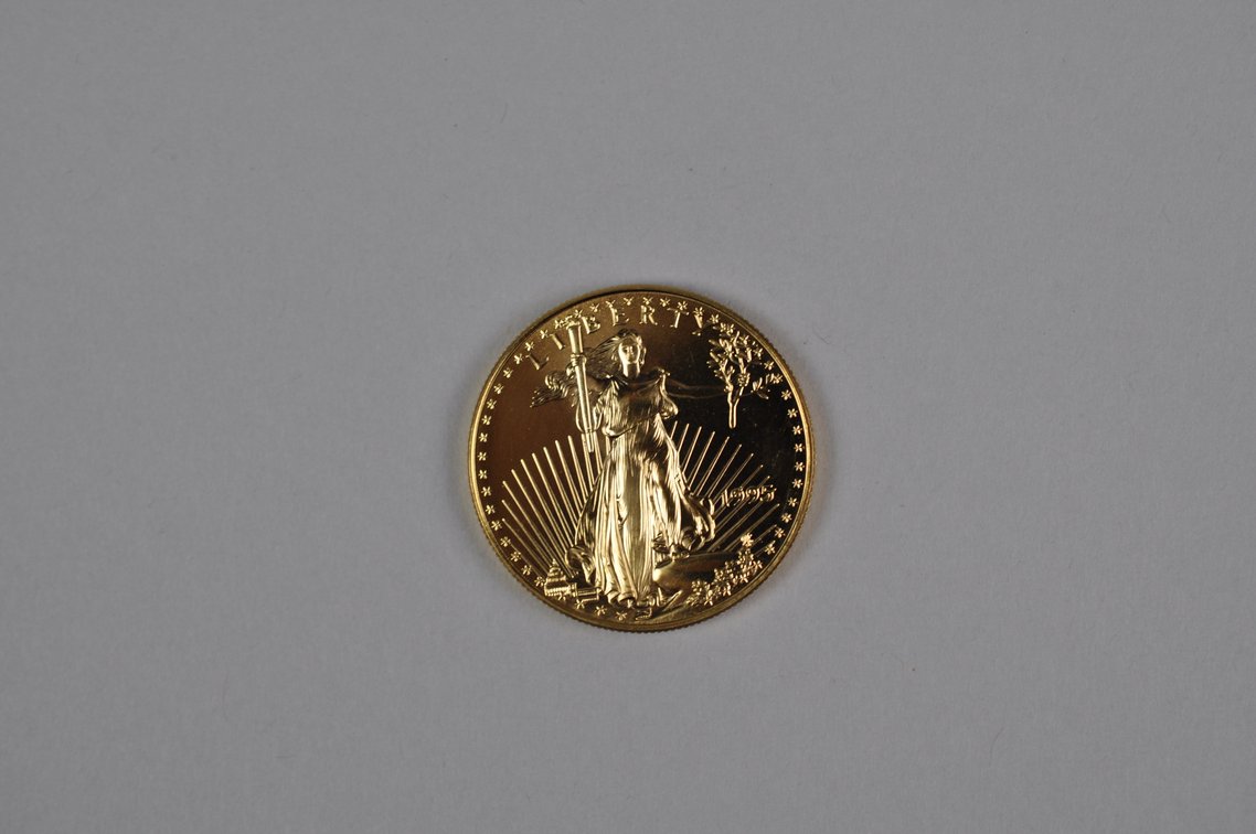 Brilliant Uncirculated Modern 1995 Gold Eagle From US Mint Tube, photo 2 of 6