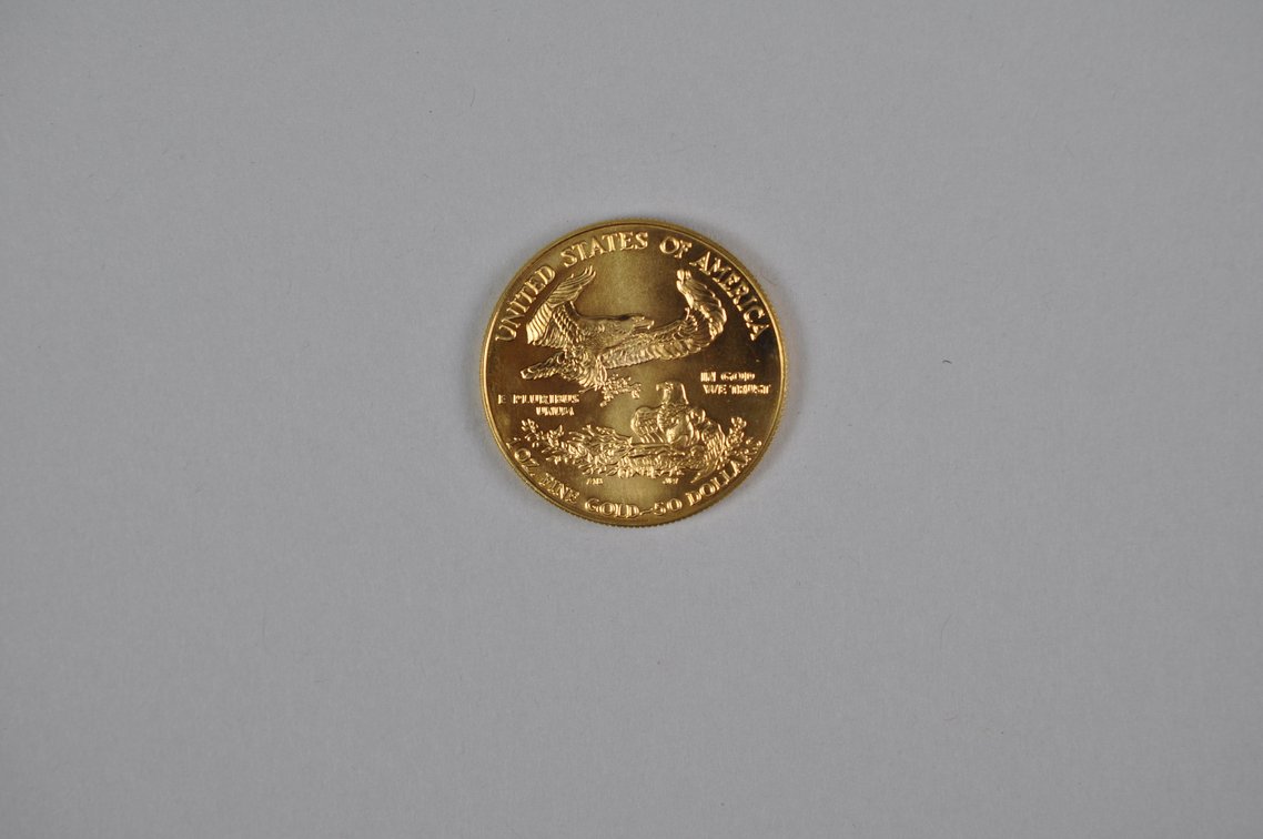 Brilliant Uncirculated Modern 1990 Gold Eagle From US Mint Tube, photo 4 of 7