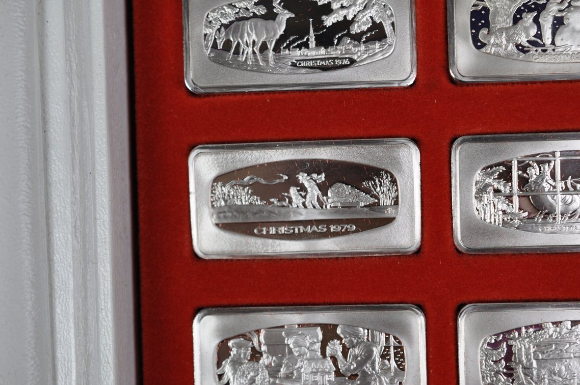 1974 Chirstmas Silver Ingot and 1970s Ingot Set, photo 9 of 15