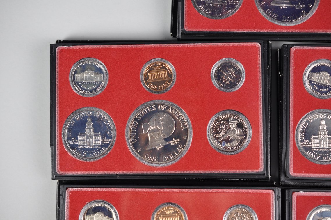 Five Original 1976 Proof Sets in Holders, photo 11 of 14