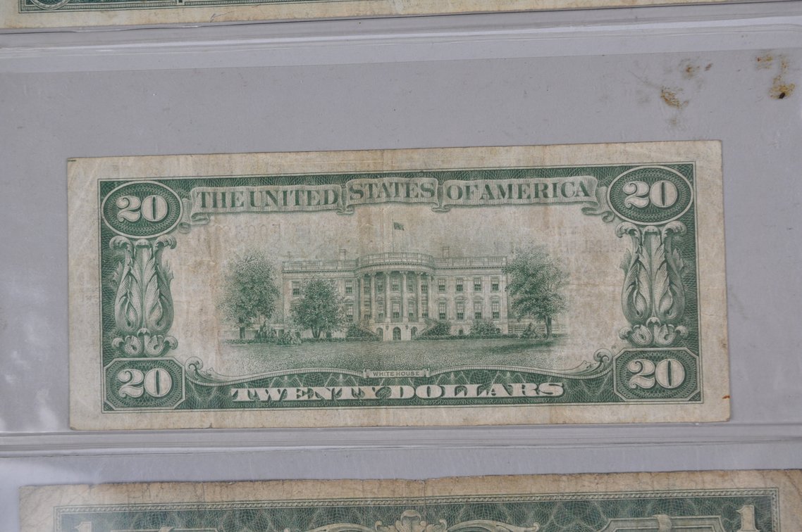 Old Type Large and Small Banknotes, photo 15 of 20