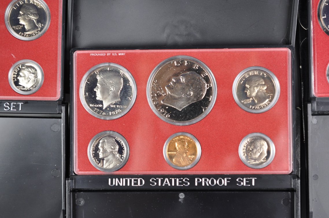 1970s and 1980s Original Proof Sets in Boxes, photo 4 of 14