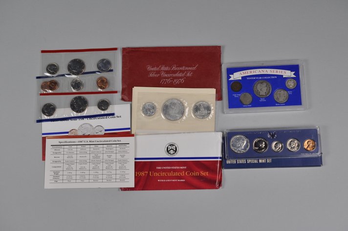 Assorted Coin Sets