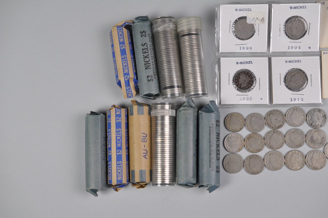 Assorted Collection of Nickels, photo 2 of 17