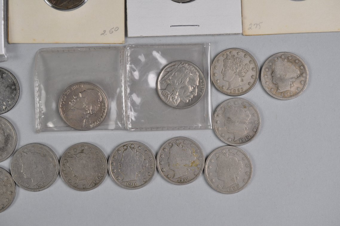 Assorted Collection of Nickels, photo 9 of 17