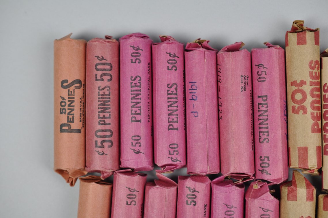 Collection of Lincoln Wheat Cents in Rolls, photo 2 of 7