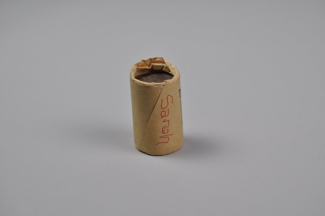 Unopened OBW Roll of 1976 Kennedy Halves, photo 3 of 4