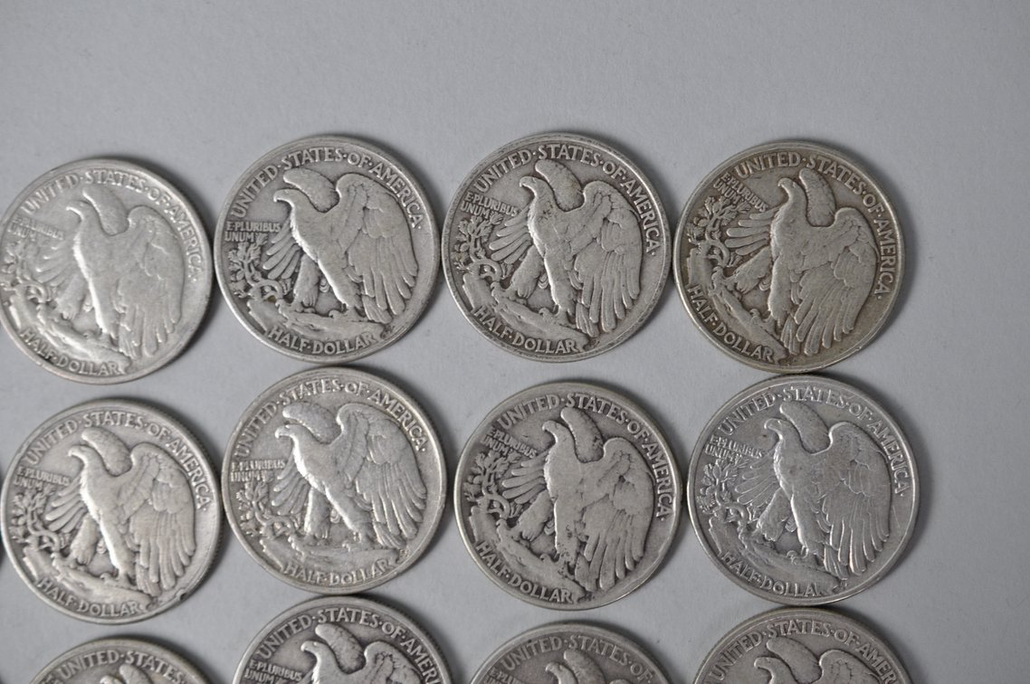 1943 Walking Liberty US Silver Half Dollars, photo 8 of 10
